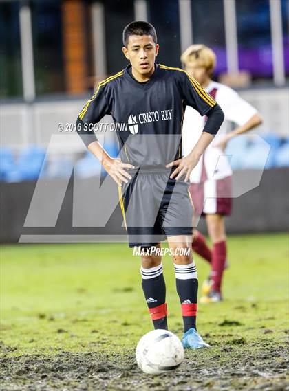 Thumbnail 2 in St. Francis vs Cristo Rey (Avaya High School Series) photogallery.