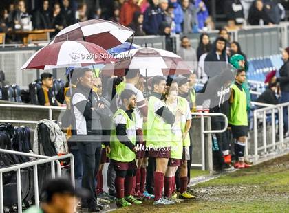 Thumbnail 2 in St. Francis vs Cristo Rey (Avaya High School Series) photogallery.