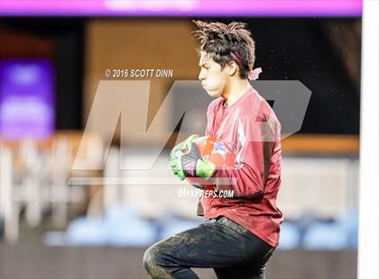 Thumbnail 1 in St. Francis vs Cristo Rey (Avaya High School Series) photogallery.