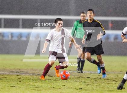 Thumbnail 3 in St. Francis vs Cristo Rey (Avaya High School Series) photogallery.