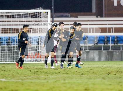 Thumbnail 3 in St. Francis vs Cristo Rey (Avaya High School Series) photogallery.