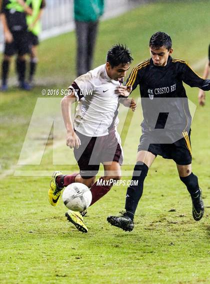 Thumbnail 3 in St. Francis vs Cristo Rey (Avaya High School Series) photogallery.