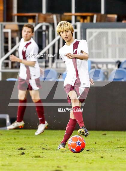 Thumbnail 2 in St. Francis vs Cristo Rey (Avaya High School Series) photogallery.