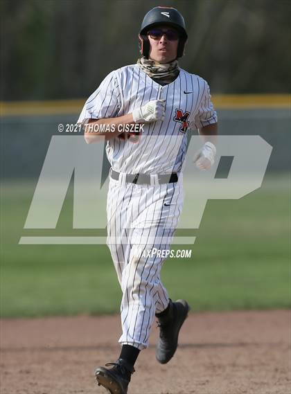 Thumbnail 3 in Long Branch vs Middletown North photogallery.