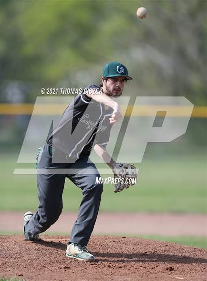 Thumbnail 3 in Long Branch vs Middletown North photogallery.