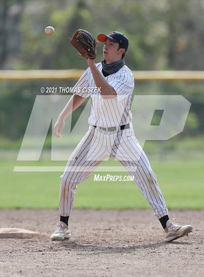 Thumbnail 2 in Long Branch vs Middletown North photogallery.