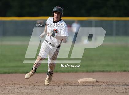 Thumbnail 3 in Long Branch vs Middletown North photogallery.