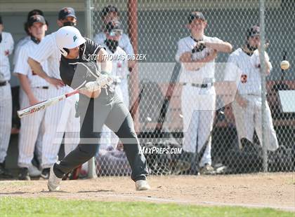 Thumbnail 3 in Long Branch vs Middletown North photogallery.