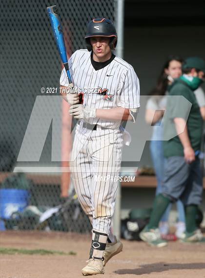 Thumbnail 1 in Long Branch vs Middletown North photogallery.