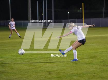 Thumbnail 2 in Hilldale @ Baker photogallery.