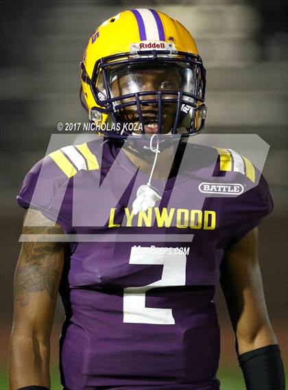 Thumbnail 2 in Lynwood vs. Gahr photogallery.