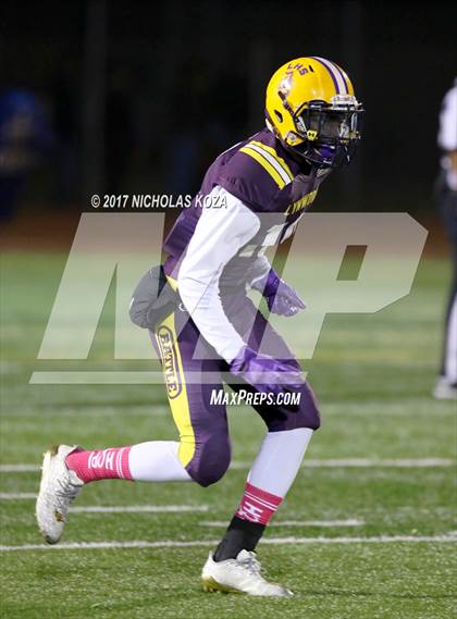 Thumbnail 3 in Lynwood vs. Gahr photogallery.