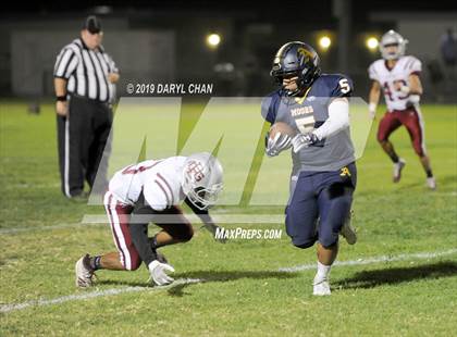 Thumbnail 1 in Bell Gardens @ Alhambra photogallery.
