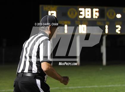 Thumbnail 3 in Bell Gardens @ Alhambra photogallery.