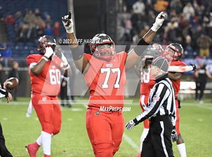 Thumbnail 3 in Bishop Watterson vs. Central Catholic (OHSAA D3 Final) photogallery.