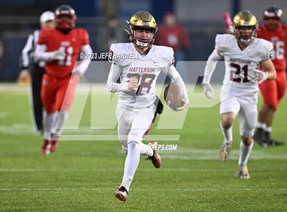 Thumbnail 1 in Bishop Watterson vs. Central Catholic (OHSAA D3 Final) photogallery.