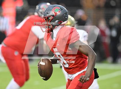 Thumbnail 1 in Bishop Watterson vs. Central Catholic (OHSAA D3 Final) photogallery.