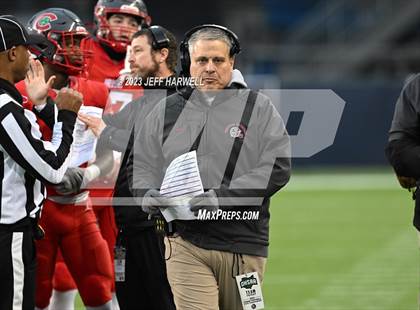 Thumbnail 3 in Bishop Watterson vs. Central Catholic (OHSAA D3 Final) photogallery.