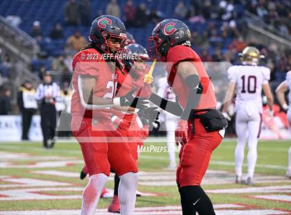 Thumbnail 2 in Bishop Watterson vs. Central Catholic (OHSAA D3 Final) photogallery.