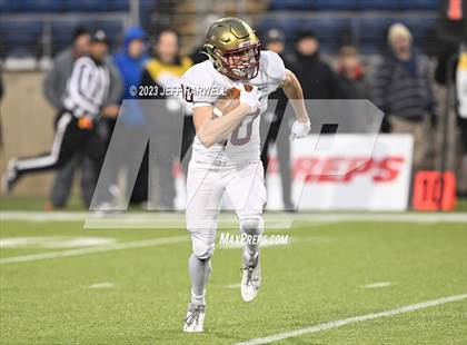Thumbnail 3 in Bishop Watterson vs. Central Catholic (OHSAA D3 Final) photogallery.