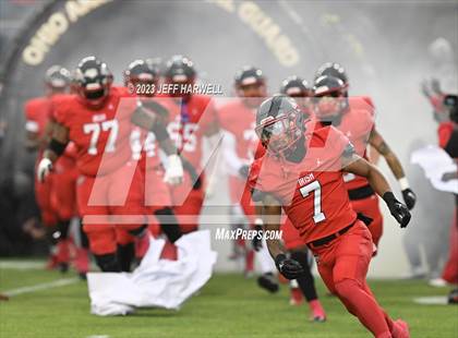 Thumbnail 1 in Bishop Watterson vs. Central Catholic (OHSAA D3 Final) photogallery.