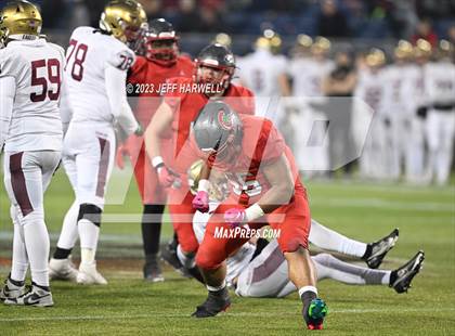 Thumbnail 2 in Bishop Watterson vs. Central Catholic (OHSAA D3 Final) photogallery.