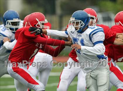 Thumbnail 1 in Encinal @ St. Mary's photogallery.