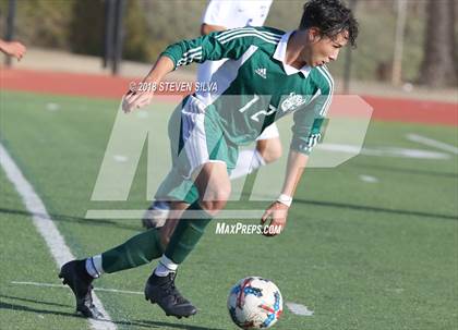 Thumbnail 1 in Hilltop vs. Ramona (Grossmont Holiday Tournament) photogallery.