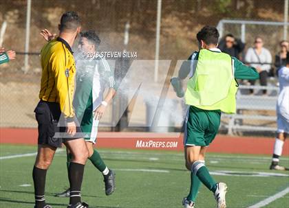 Thumbnail 1 in Hilltop vs. Ramona (Grossmont Holiday Tournament) photogallery.