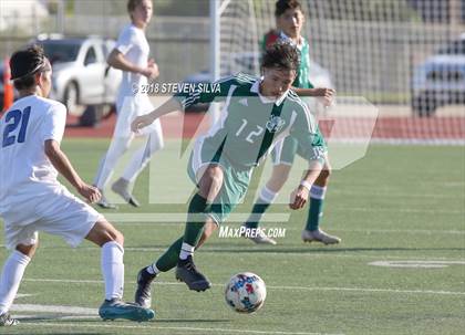 Thumbnail 3 in Hilltop vs. Ramona (Grossmont Holiday Tournament) photogallery.