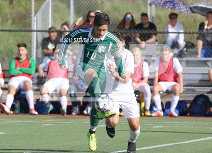 Thumbnail 2 in Hilltop vs. Ramona (Grossmont Holiday Tournament) photogallery.
