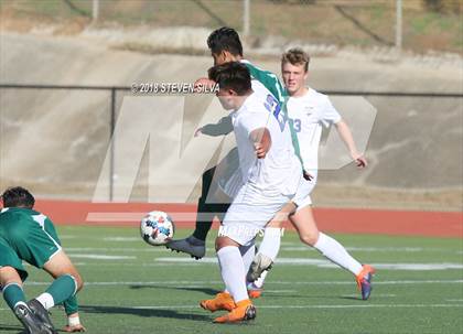 Thumbnail 1 in Hilltop vs. Ramona (Grossmont Holiday Tournament) photogallery.