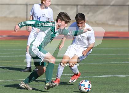 Thumbnail 2 in Hilltop vs. Ramona (Grossmont Holiday Tournament) photogallery.