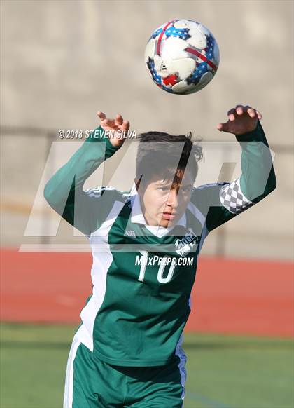 Thumbnail 3 in Hilltop vs. Ramona (Grossmont Holiday Tournament) photogallery.