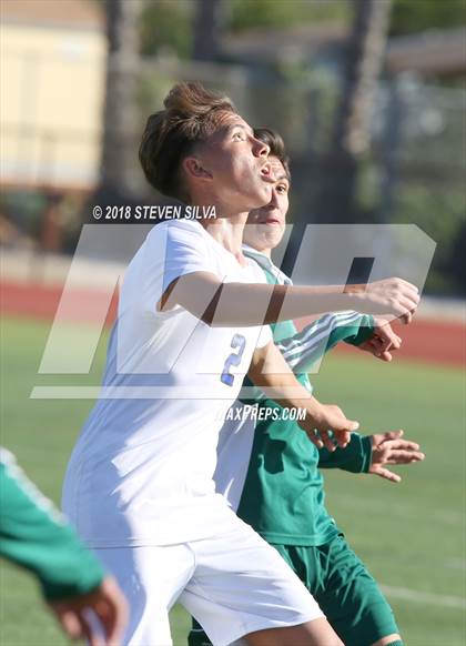 Thumbnail 3 in Hilltop vs. Ramona (Grossmont Holiday Tournament) photogallery.