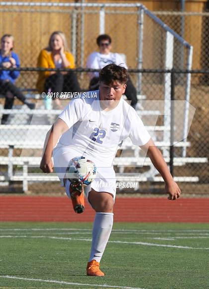 Thumbnail 1 in Hilltop vs. Ramona (Grossmont Holiday Tournament) photogallery.
