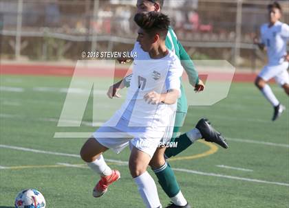 Thumbnail 1 in Hilltop vs. Ramona (Grossmont Holiday Tournament) photogallery.