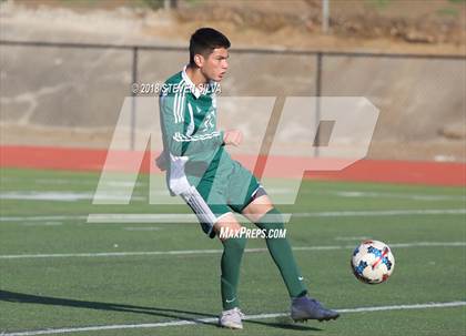 Thumbnail 2 in Hilltop vs. Ramona (Grossmont Holiday Tournament) photogallery.