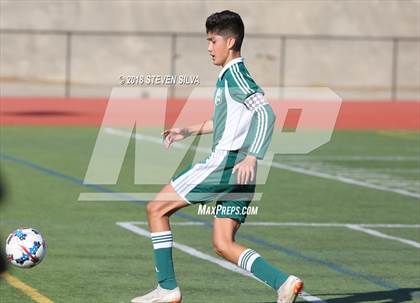 Thumbnail 3 in Hilltop vs. Ramona (Grossmont Holiday Tournament) photogallery.
