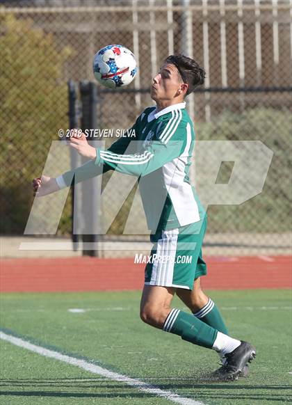 Thumbnail 3 in Hilltop vs. Ramona (Grossmont Holiday Tournament) photogallery.