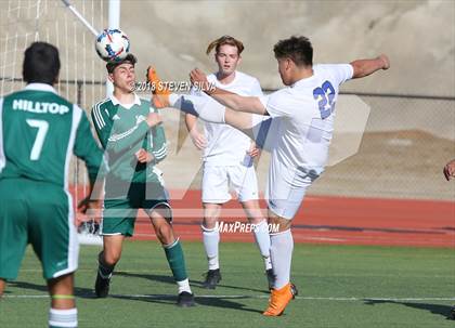 Thumbnail 2 in Hilltop vs. Ramona (Grossmont Holiday Tournament) photogallery.
