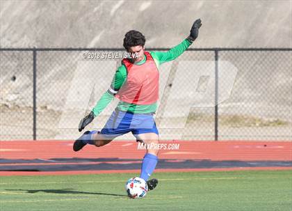 Thumbnail 1 in Hilltop vs. Ramona (Grossmont Holiday Tournament) photogallery.
