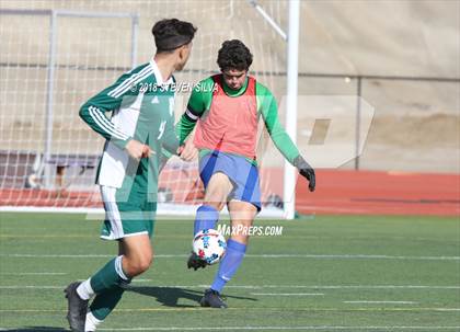 Thumbnail 3 in Hilltop vs. Ramona (Grossmont Holiday Tournament) photogallery.
