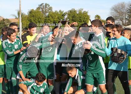 Thumbnail 1 in Hilltop vs. Ramona (Grossmont Holiday Tournament) photogallery.
