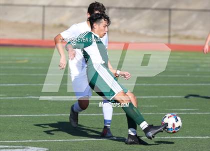 Thumbnail 3 in Hilltop vs. Ramona (Grossmont Holiday Tournament) photogallery.