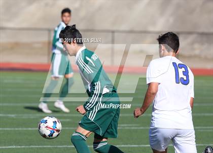 Thumbnail 1 in Hilltop vs. Ramona (Grossmont Holiday Tournament) photogallery.