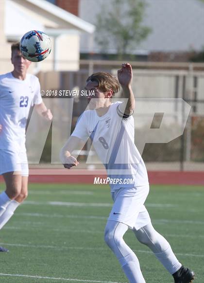 Thumbnail 2 in Hilltop vs. Ramona (Grossmont Holiday Tournament) photogallery.