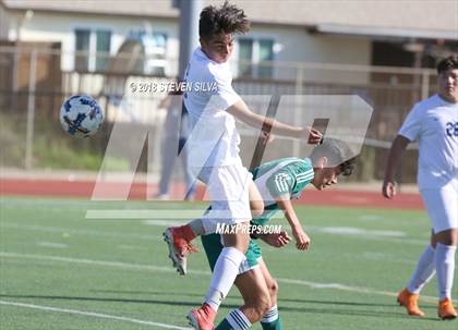 Thumbnail 2 in Hilltop vs. Ramona (Grossmont Holiday Tournament) photogallery.