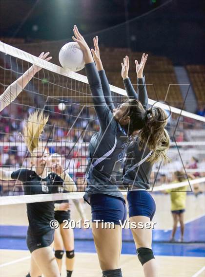 Thumbnail 1 in Platte Valley vs. Pagosa Springs (CHSAA 3A Playoff) photogallery.