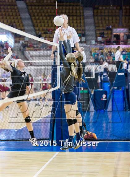 Thumbnail 2 in Platte Valley vs. Pagosa Springs (CHSAA 3A Playoff) photogallery.